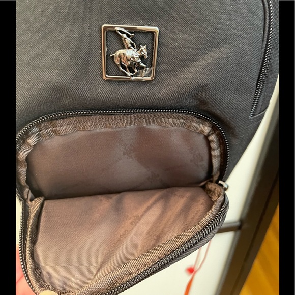 Crossbody with adjustable straps - Picture 6 of 7